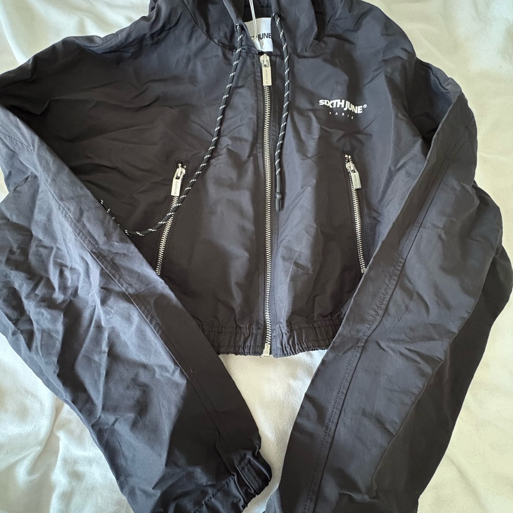 Black Sixth June Zip-Up Crop Black size small Hooded Jacket